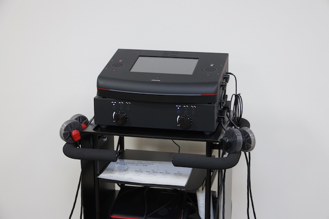 干渉電流型低周波治療器